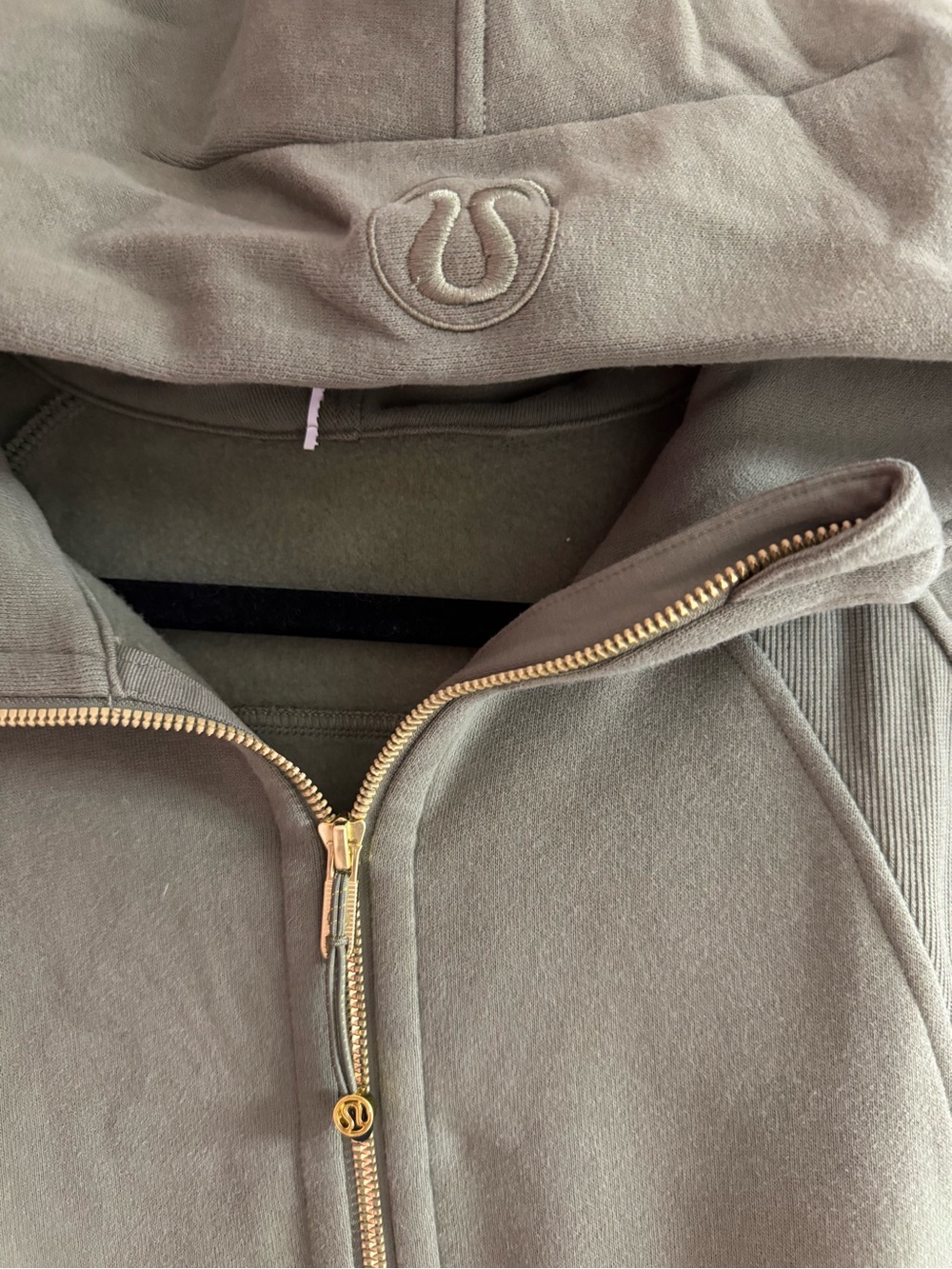 lululemon athletica Olive Green Half-Zip Scuba - Picture 2 of 2